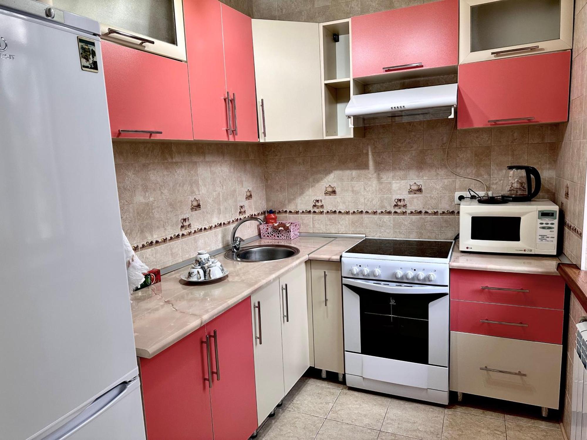 Майлина 10 Аэропорт Apartment Turksib Exterior photo
